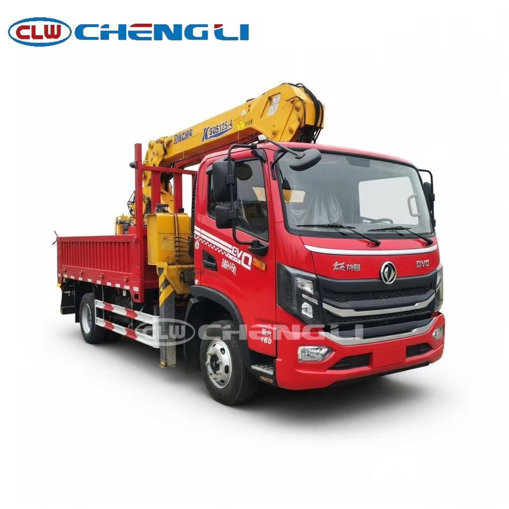 Dongfeng Truck Mounted Crane front view