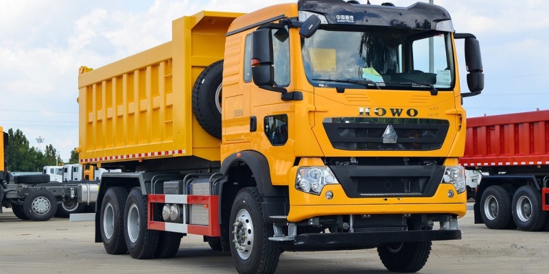 Standard Dump Truck (Rigid)
