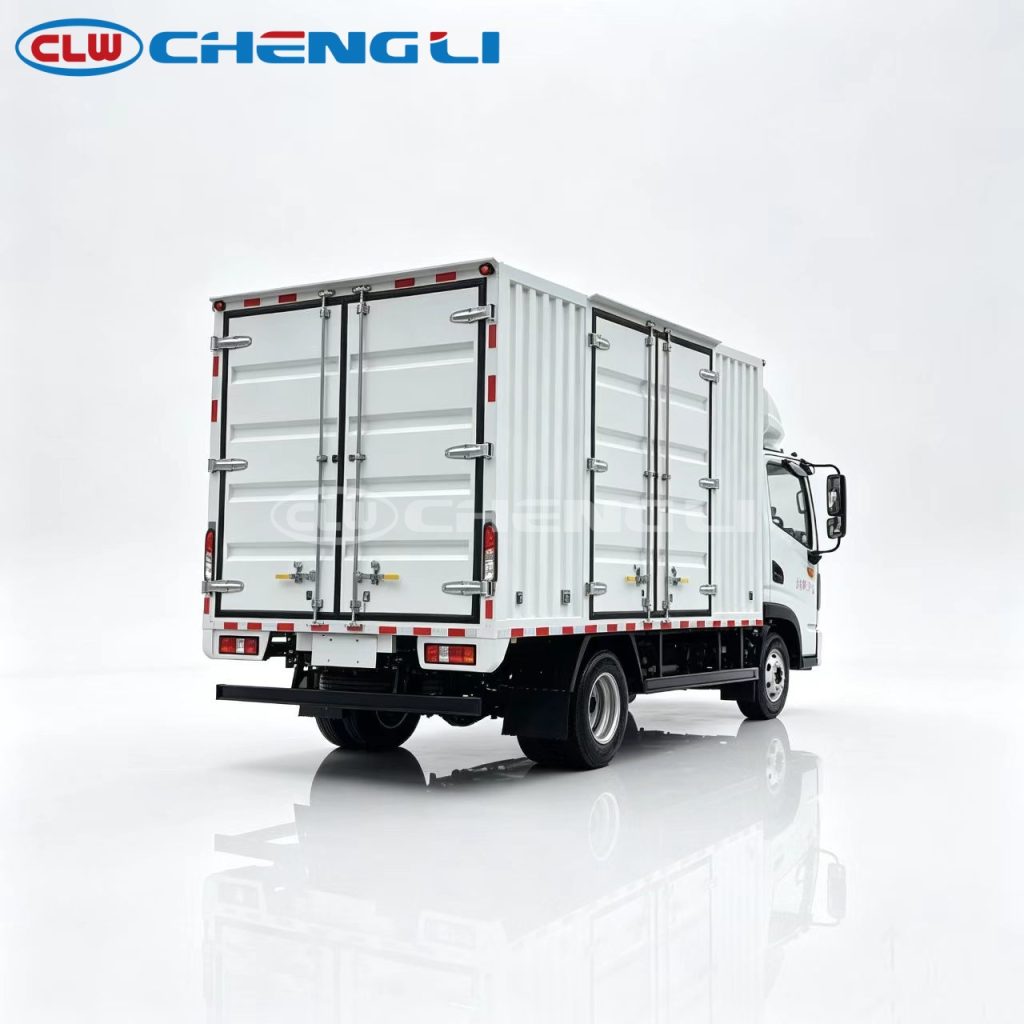CLW 4x2 4.5 Ton Electrical Box Truck for Logistic Transport